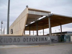 Entrada_Ciudad_Deportiva_-Andrés_Iniesta-_del_Albacete_Balompié_S.A.D.
